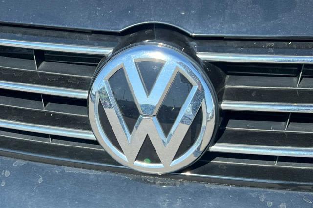 used 2017 Volkswagen Jetta car, priced at $13,999