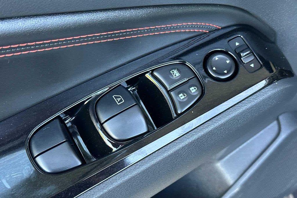 used 2023 Nissan Altima car, priced at $21,977