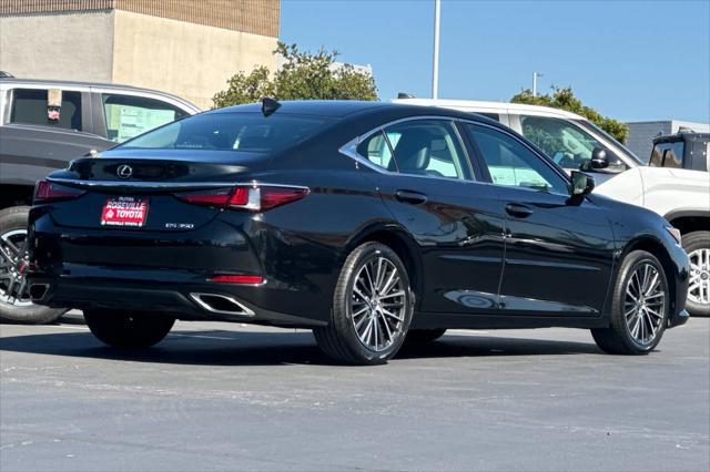 used 2022 Lexus ES 350 car, priced at $38,999