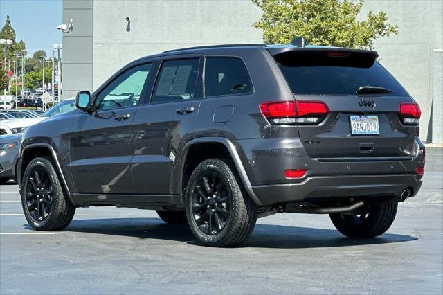 used 2018 Jeep Grand Cherokee car, priced at $19,999