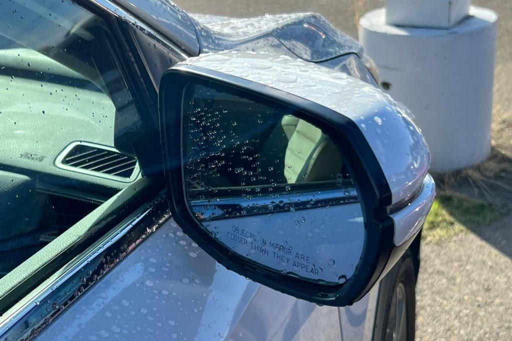 used 2020 Honda CR-V car, priced at $29,999