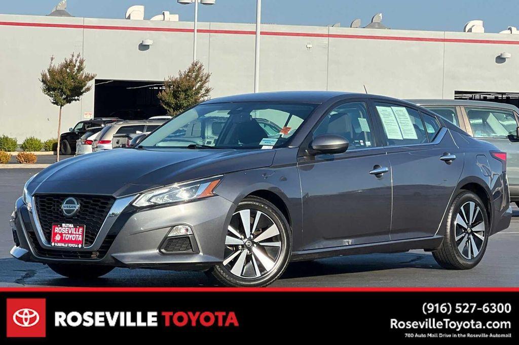used 2022 Nissan Altima car, priced at $20,999