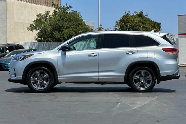 used 2019 Toyota Highlander car, priced at $34,999