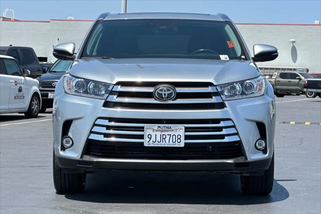 used 2019 Toyota Highlander car, priced at $34,999