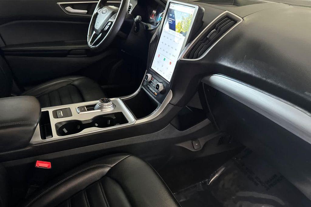 used 2022 Ford Edge car, priced at $21,977