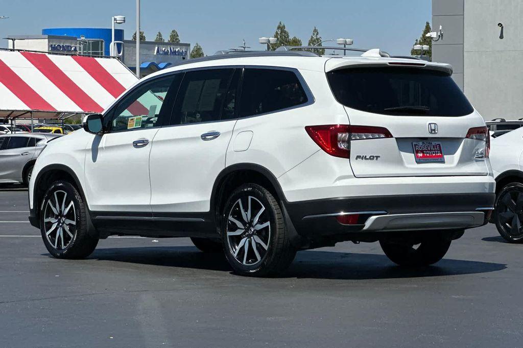 used 2022 Honda Pilot car, priced at $31,977