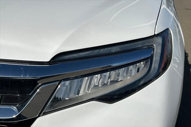 used 2022 Honda Pilot car, priced at $34,999