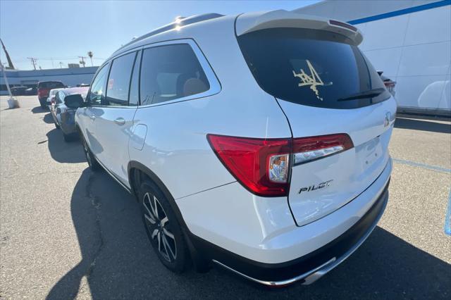 used 2022 Honda Pilot car, priced at $34,999