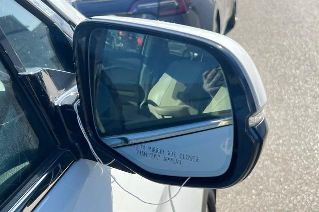 used 2022 Honda Pilot car, priced at $34,999
