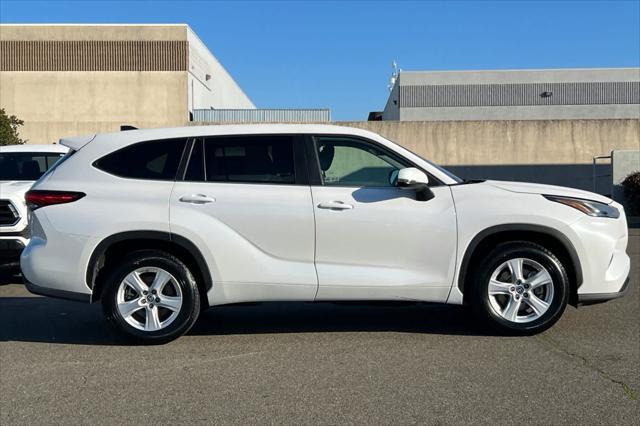 used 2023 Toyota Highlander car, priced at $34,977