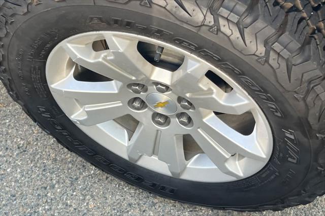 used 2022 Chevrolet Colorado car, priced at $24,999