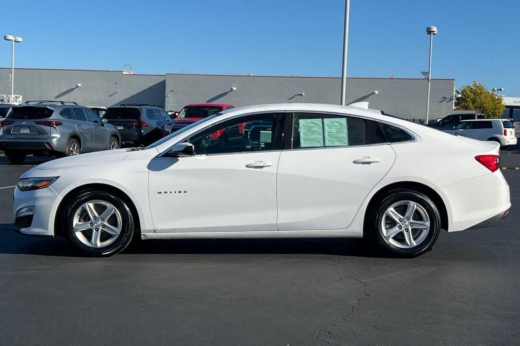 used 2024 Chevrolet Malibu car, priced at $17,999