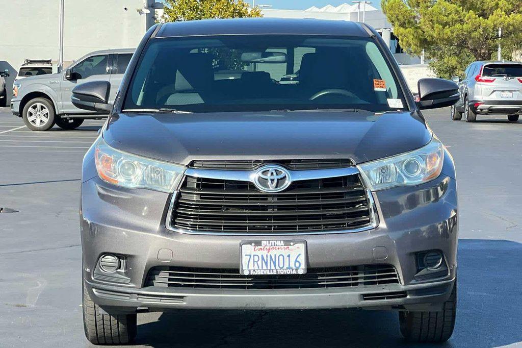 used 2016 Toyota Highlander car, priced at $9,977