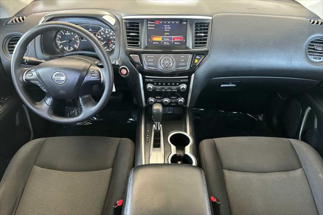 used 2020 Nissan Pathfinder car, priced at $15,999