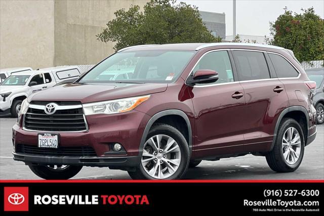 used 2014 Toyota Highlander car, priced at $17,999