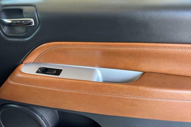 used 2016 Jeep Compass car, priced at $9,977