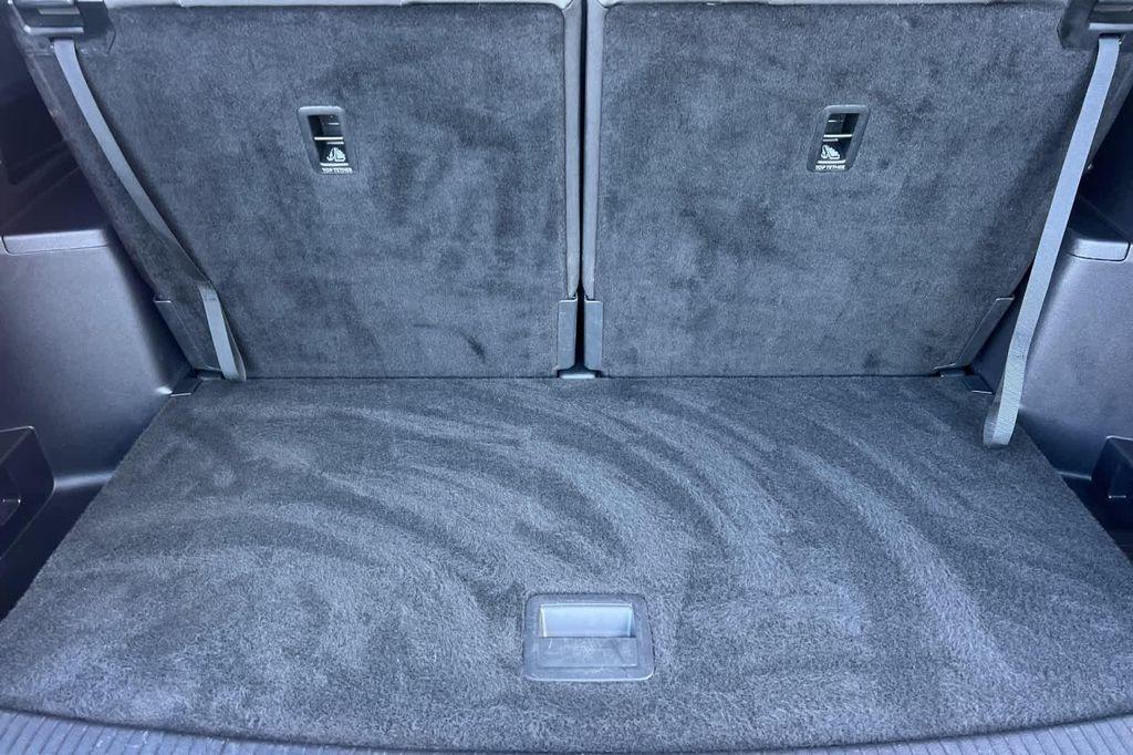 used 2024 Volkswagen Atlas car, priced at $32,999