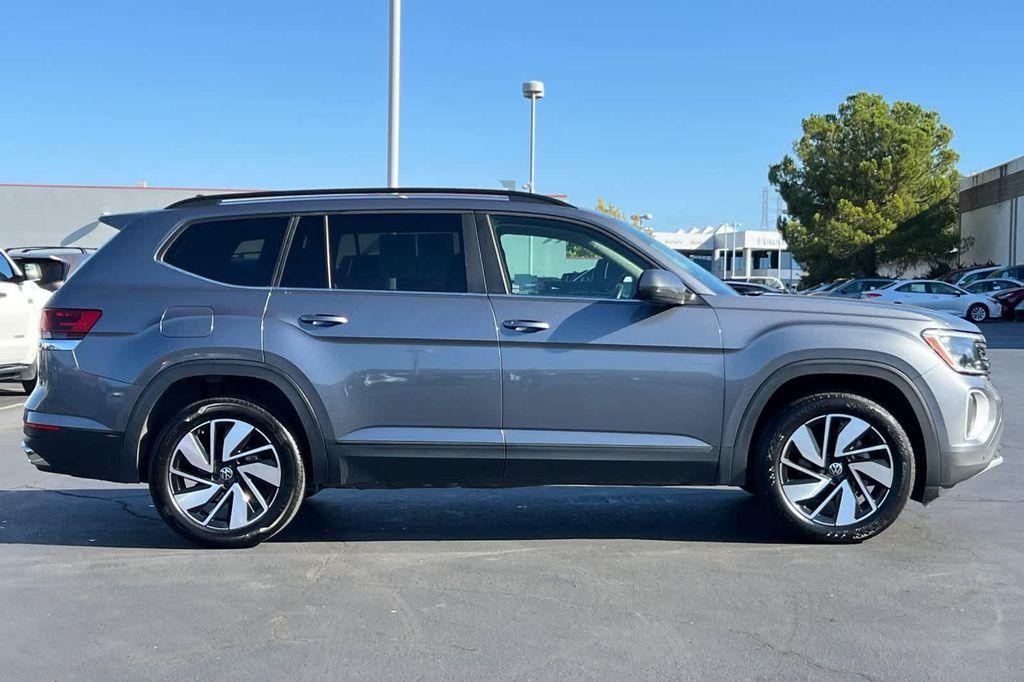 used 2024 Volkswagen Atlas car, priced at $32,999