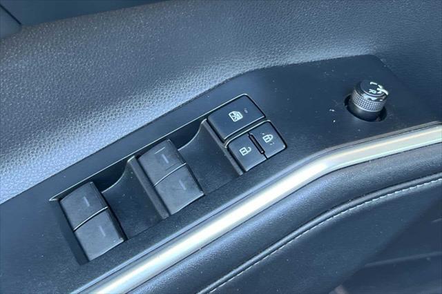 used 2021 Toyota Highlander car, priced at $37,977
