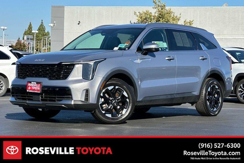 used 2024 Kia Sorento car, priced at $29,999