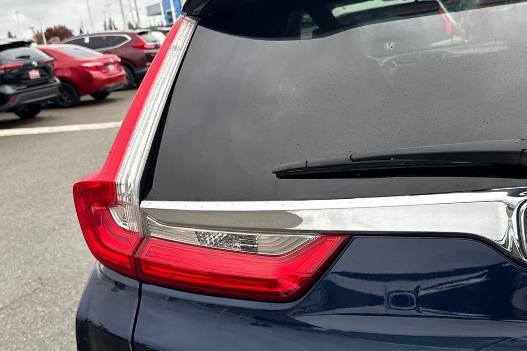 used 2017 Honda CR-V car, priced at $15,999