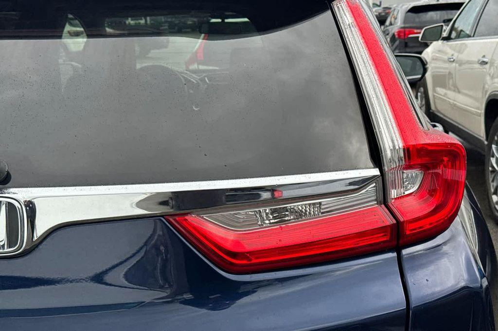 used 2017 Honda CR-V car, priced at $15,999