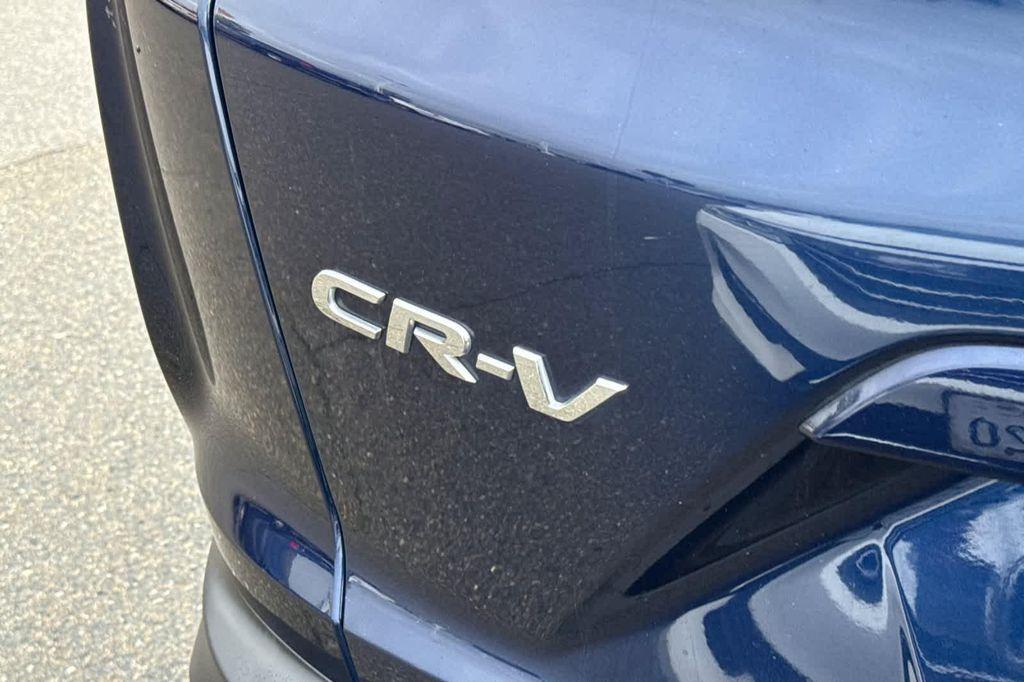 used 2017 Honda CR-V car, priced at $15,999