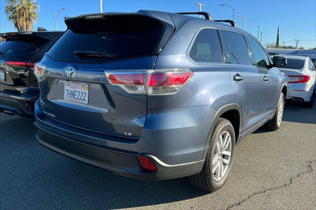 used 2015 Toyota Highlander car, priced at $17,999