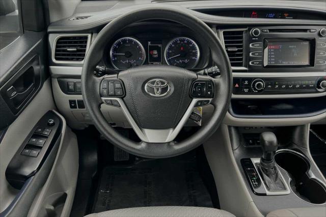 used 2019 Toyota Highlander car, priced at $27,977