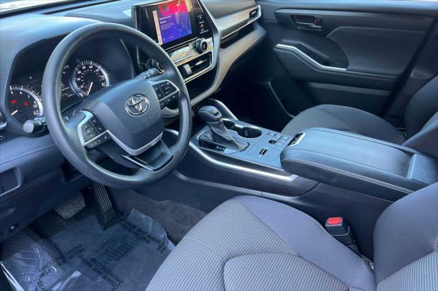 used 2023 Toyota Highlander car, priced at $34,977