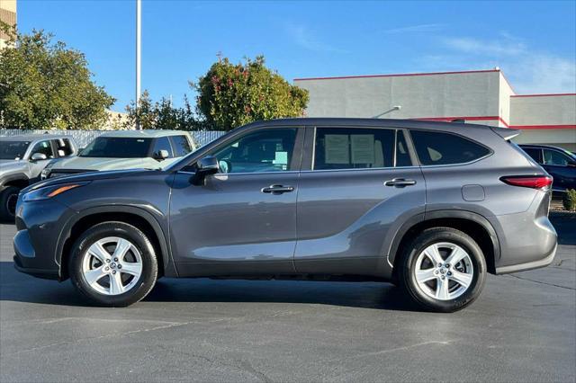 used 2023 Toyota Highlander car, priced at $34,977