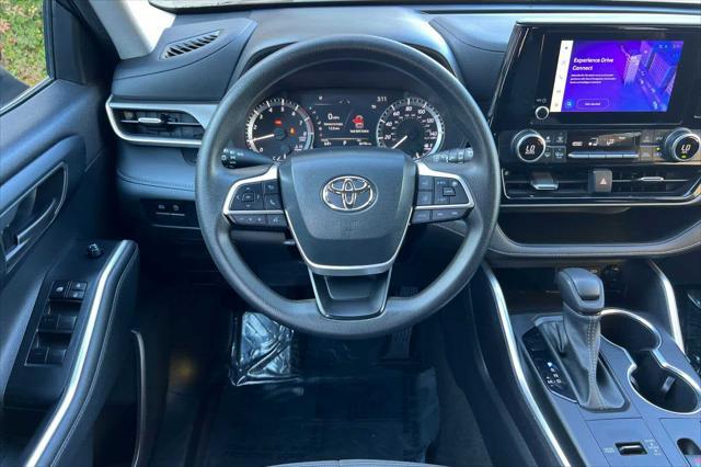 used 2023 Toyota Highlander car, priced at $34,977