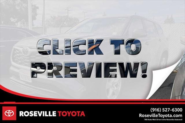 used 2023 Toyota Highlander car, priced at $36,999