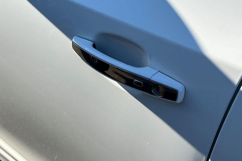 used 2014 Chevrolet Cruze car, priced at $7,999