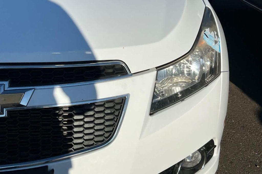 used 2014 Chevrolet Cruze car, priced at $7,999