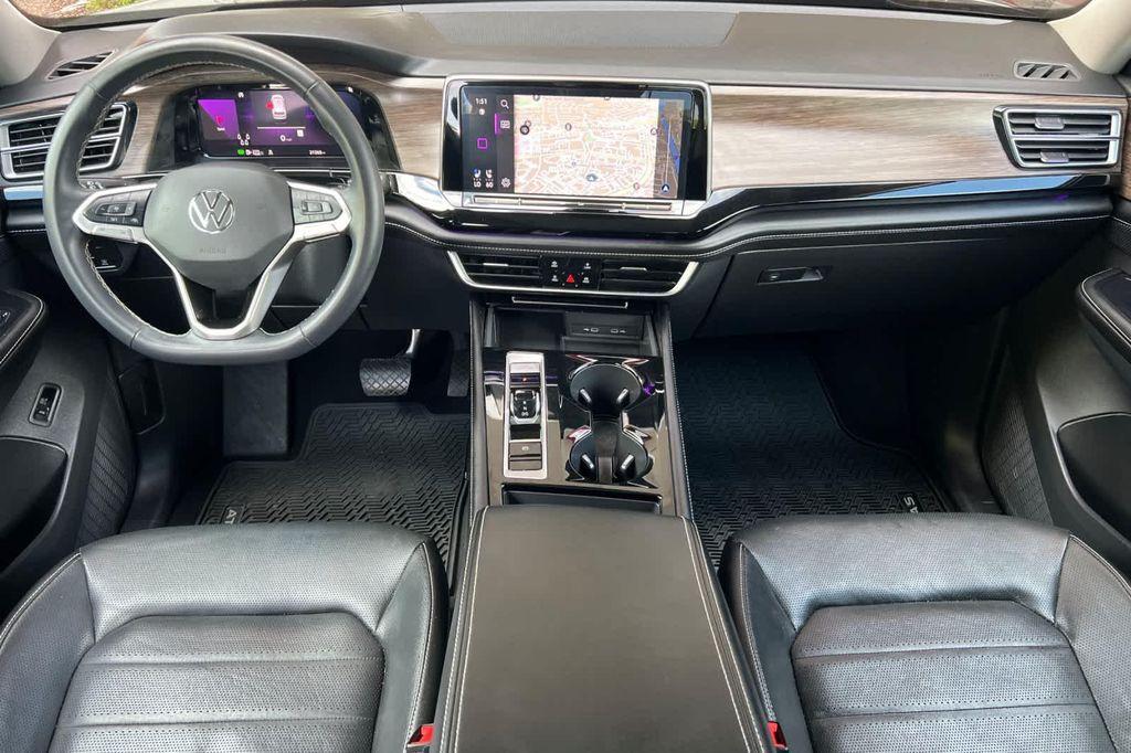used 2024 Volkswagen Atlas car, priced at $37,999