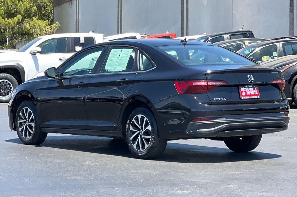 used 2024 Volkswagen Jetta car, priced at $17,977