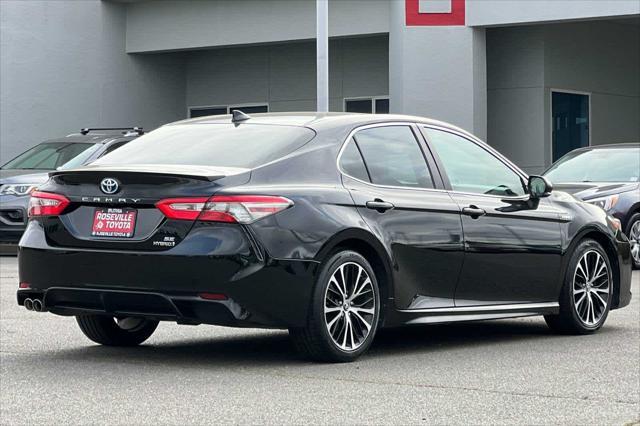 used 2018 Toyota Camry Hybrid car, priced at $13,999
