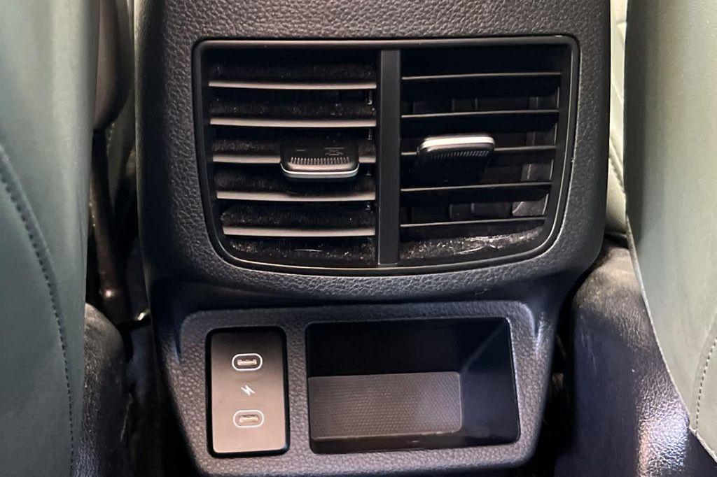 used 2024 Kia Seltos car, priced at $20,977