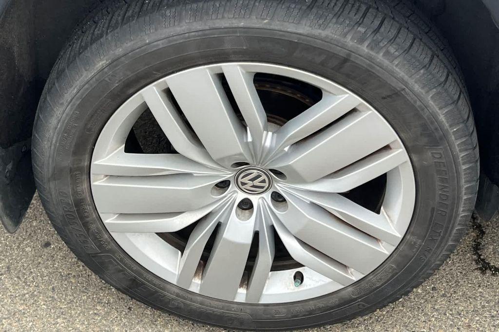 used 2019 Volkswagen Atlas car, priced at $19,999