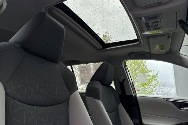 used 2020 Toyota RAV4 Hybrid car, priced at $30,977