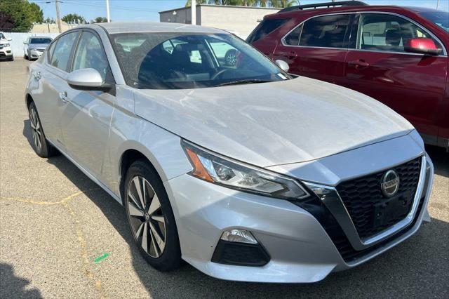 used 2022 Nissan Altima car, priced at $21,999