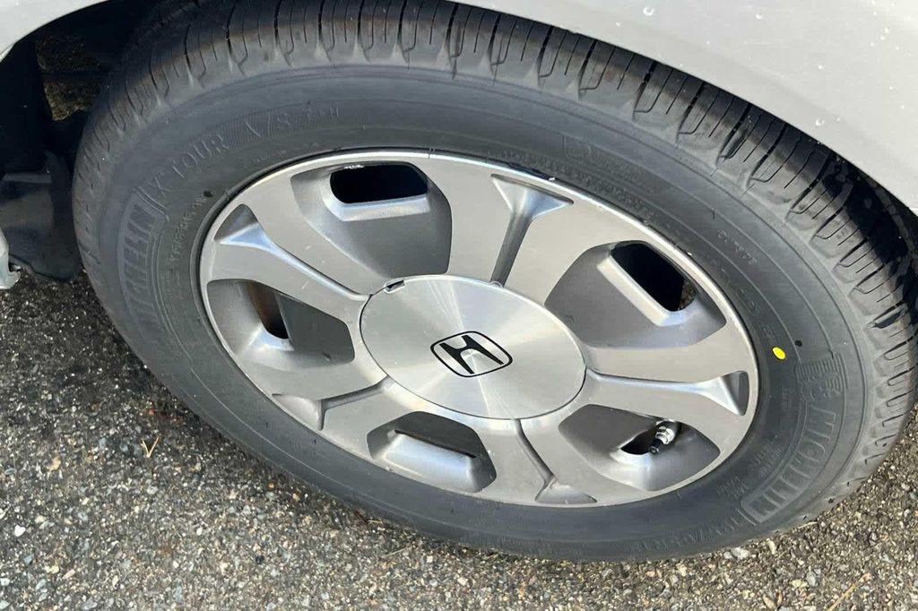 used 2012 Honda Civic Hybrid car, priced at $10,999
