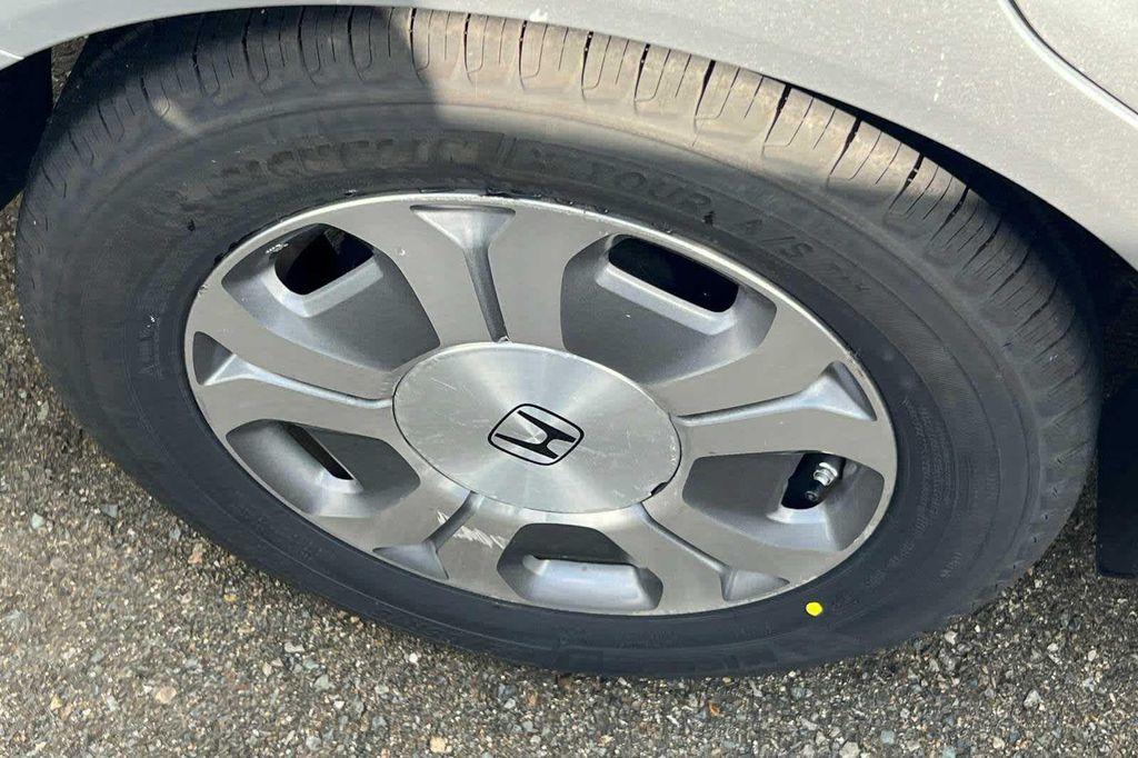 used 2012 Honda Civic Hybrid car, priced at $10,999
