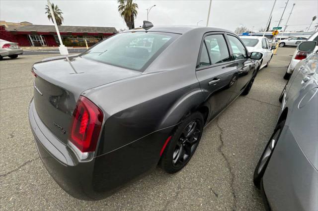 used 2022 Chrysler 300 car, priced at $25,999