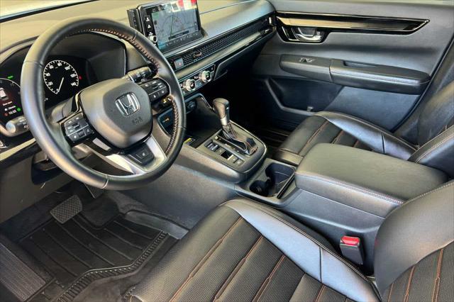 used 2025 Honda CR-V Hybrid car, priced at $40,977