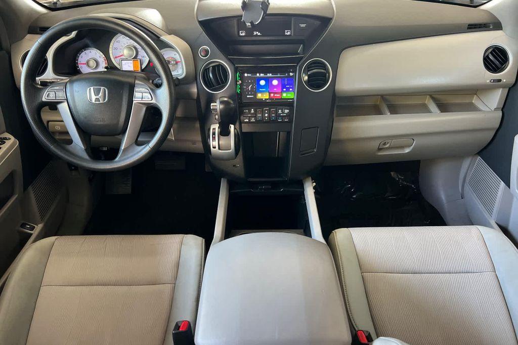 used 2009 Honda Pilot car, priced at $7,999