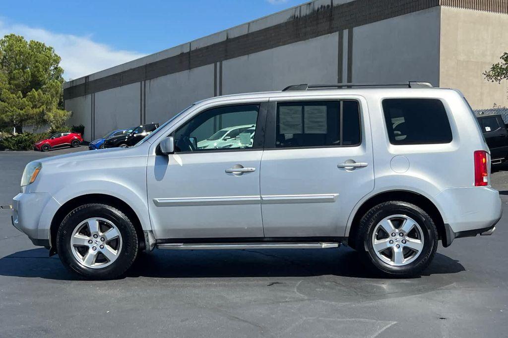 used 2009 Honda Pilot car, priced at $7,999
