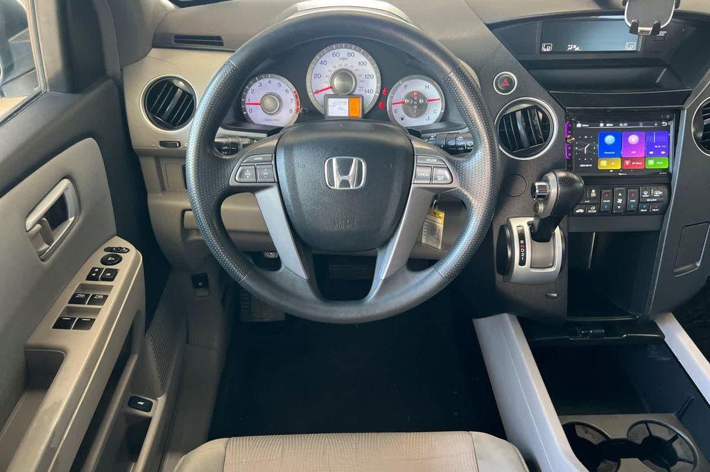 used 2009 Honda Pilot car, priced at $7,999