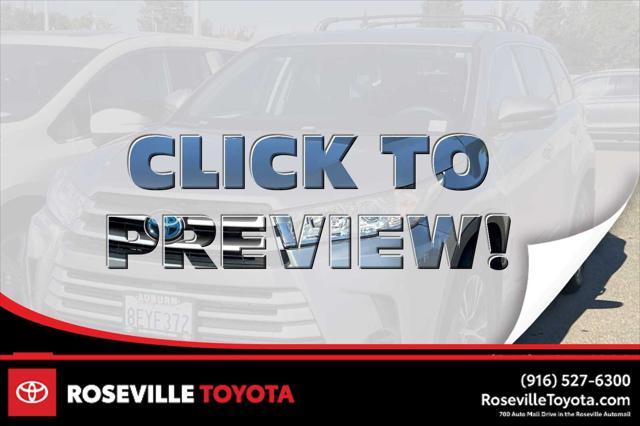used 2018 Toyota Highlander Hybrid car, priced at $28,999